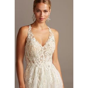 Galina Signature Halter Size 2 (DEAL!!)